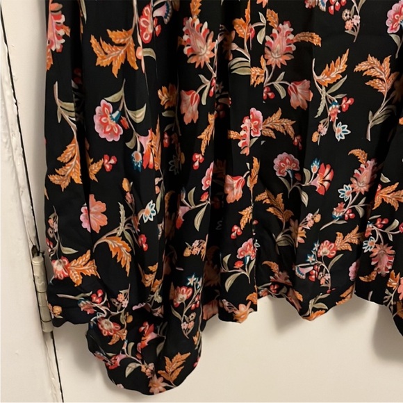 Loft floral long sleeve open front blouse - Picture 5 of 8